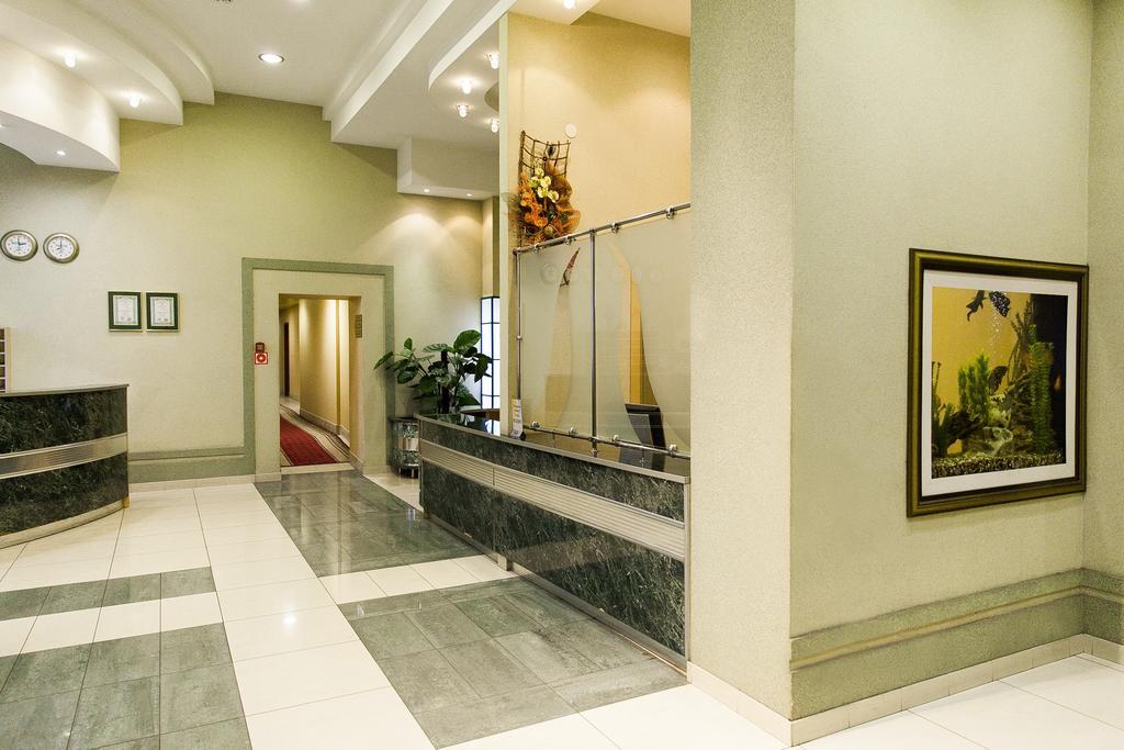 U Fontana Hotel Minsk Eksteriør bilde