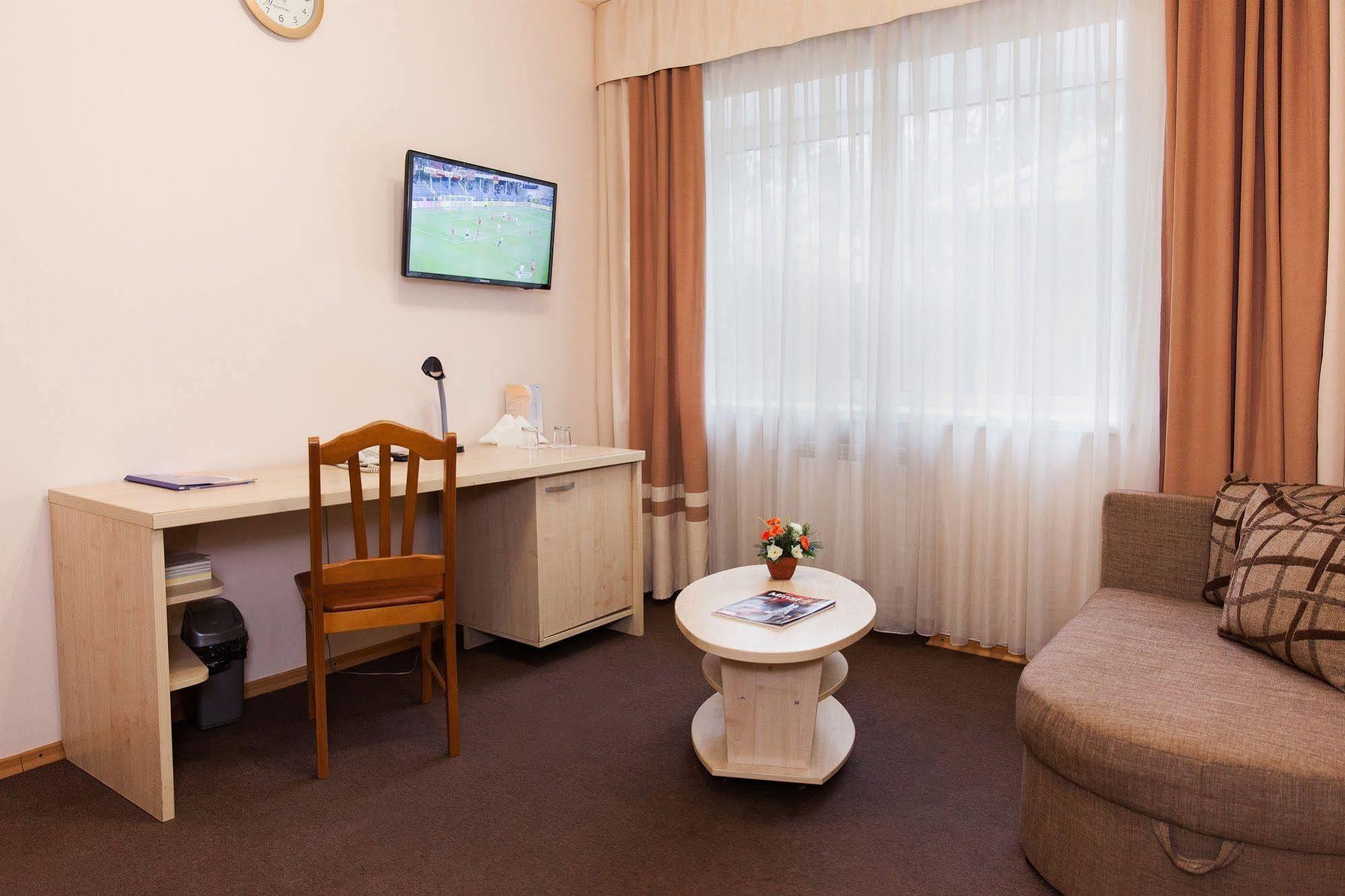 U Fontana Hotel Minsk Eksteriør bilde
