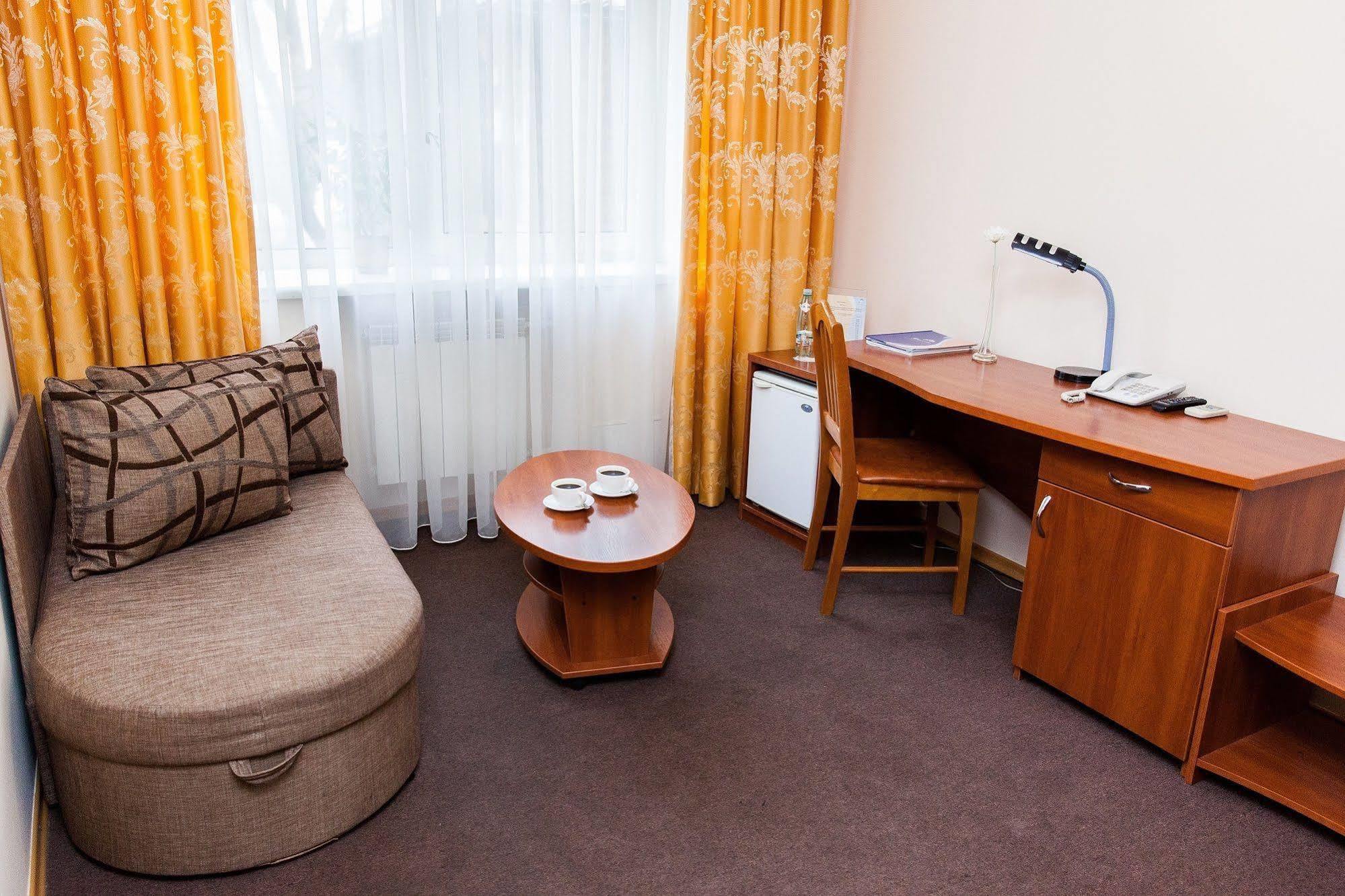 U Fontana Hotel Minsk Eksteriør bilde