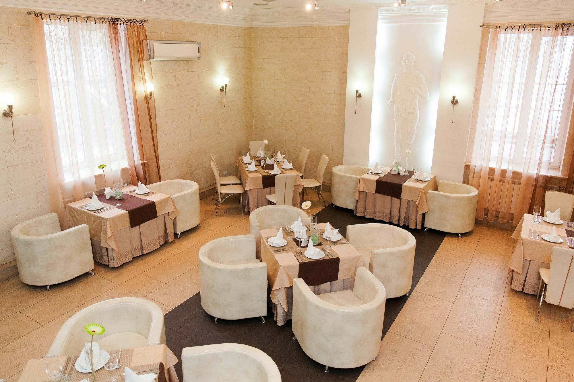 U Fontana Hotel Minsk Eksteriør bilde