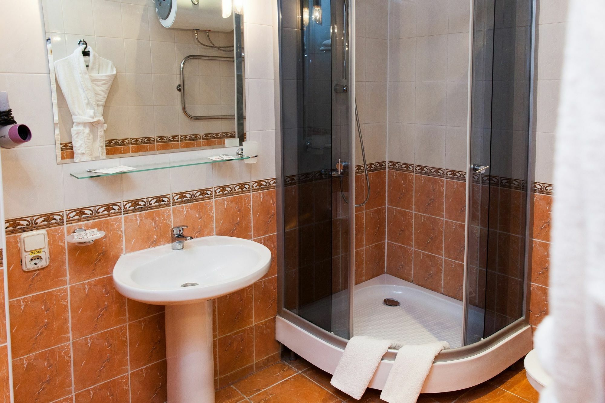 U Fontana Hotel Minsk Eksteriør bilde